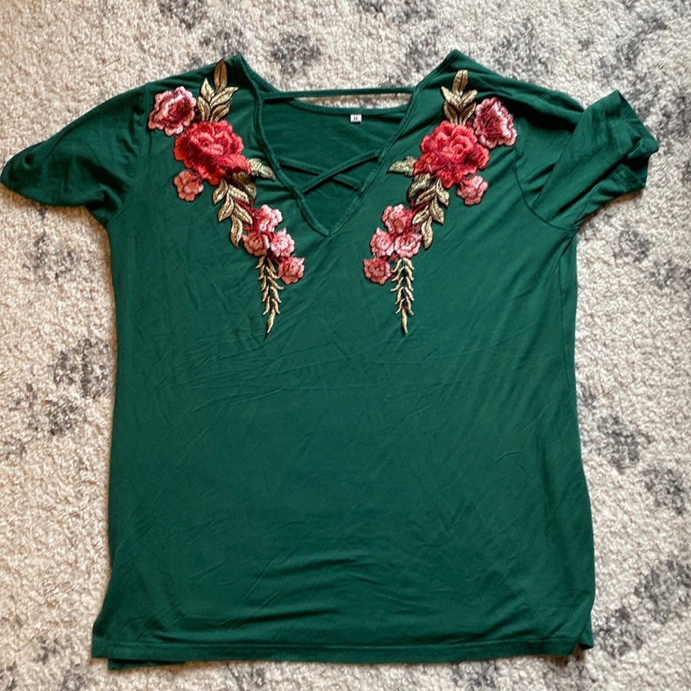 Green floral short sleeve Top